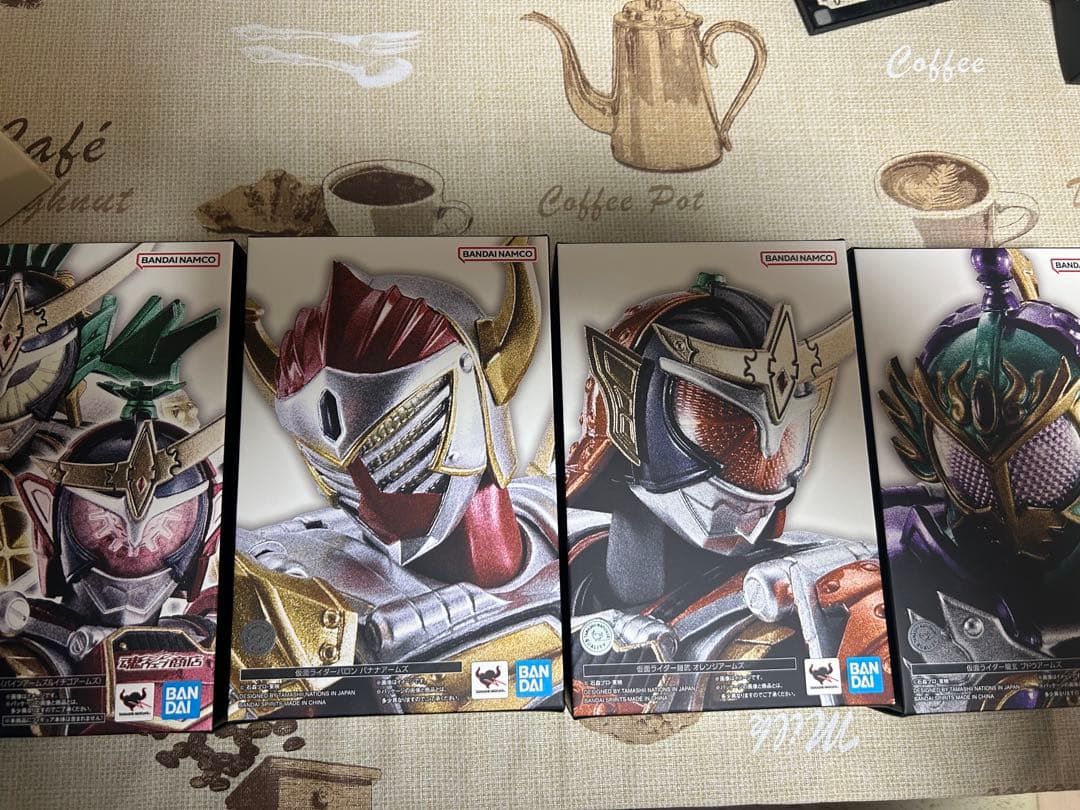 真骨彫 仮面ライダー鎧武　まとめ売り 真骨彫製法仮面ライダーガイム オレンジアームズ S.H.Figuarts（真骨彫