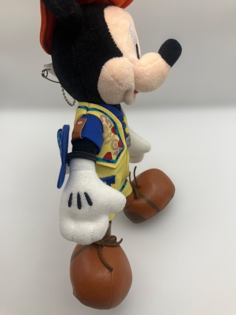 ディズニー トレイル ミッキー ミニー ぬいば ぬいぐるみバッジ
