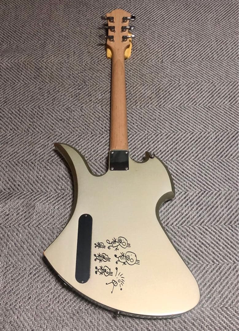 TARGET by FERNANDES MGT-50 モッキンバード 改造あり トールキン 絵