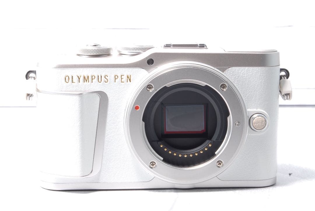 Lucyさま オリンパス PEN E-PL9 14-42mm EZ