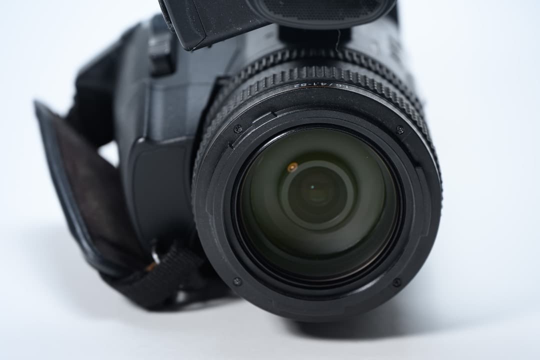 Sony 業務用ビデオカメラ HXR-NX3