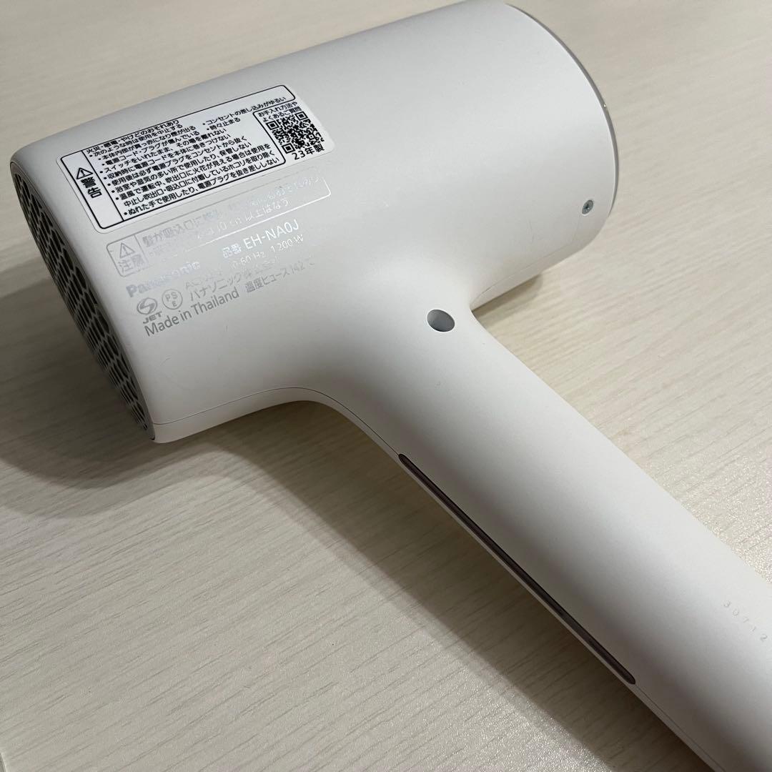 ジャンク品】Panasonic EH-NA0J WHITE / ドライヤー N11088