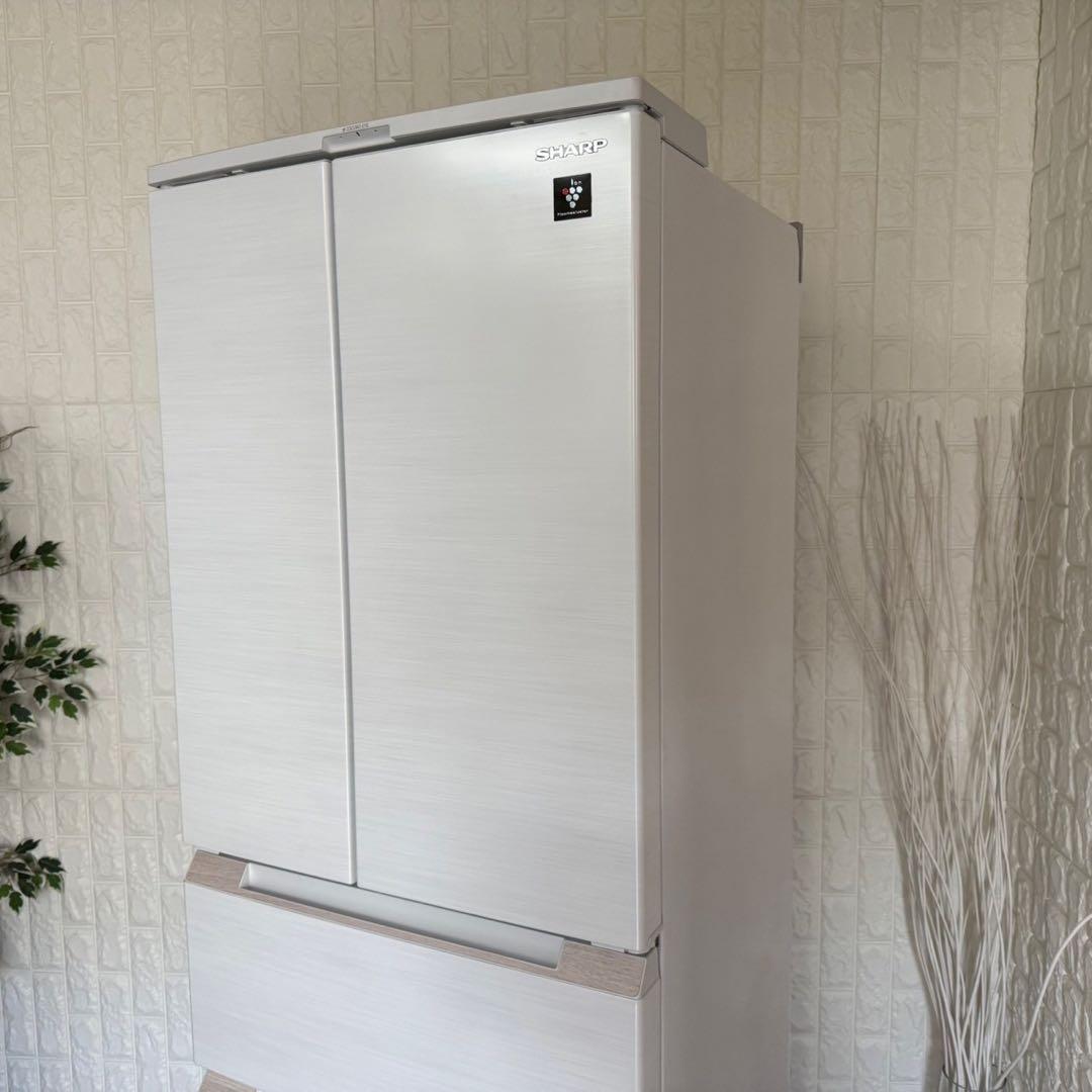 Duc Nguyen ✨冷蔵庫　シャープ　SJ-MF46J-W ホワイト