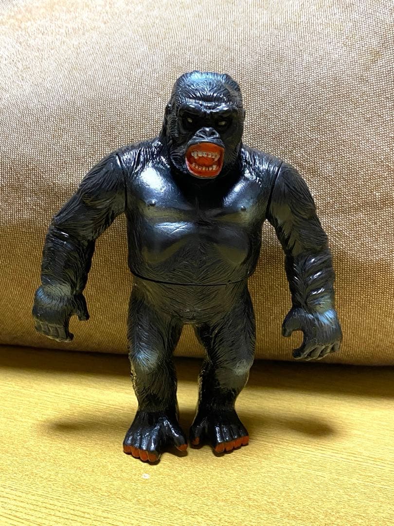 ブルマアクキングコングソフビタカラMEGO