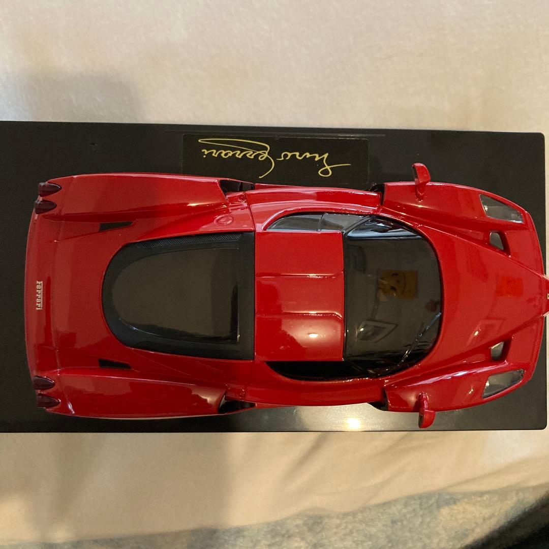 Ferrari Enzo 1/18スケール 赤 NIKKO