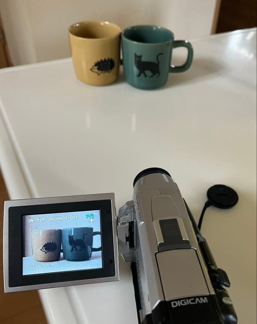 デジタルビデオカメラ（NV-DS88ｋ）未使用テープ１本付