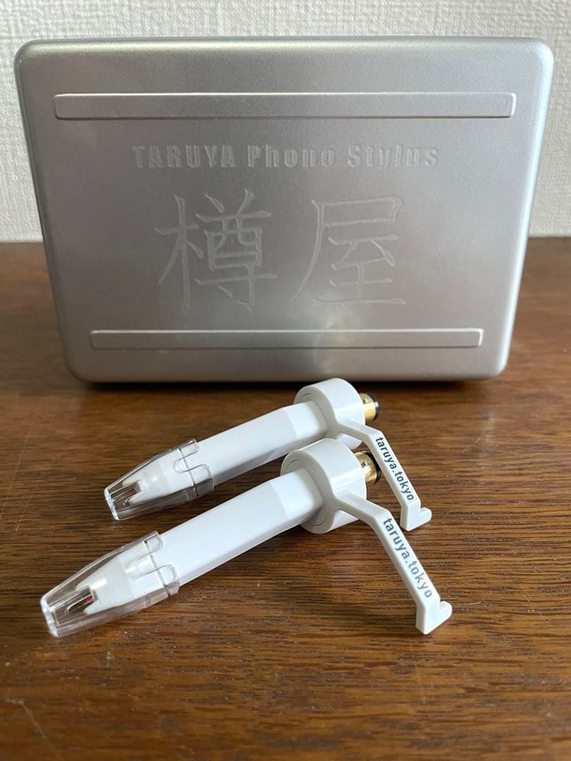 樽屋レコード針 TW-03M 白針 ケース付き2本セット