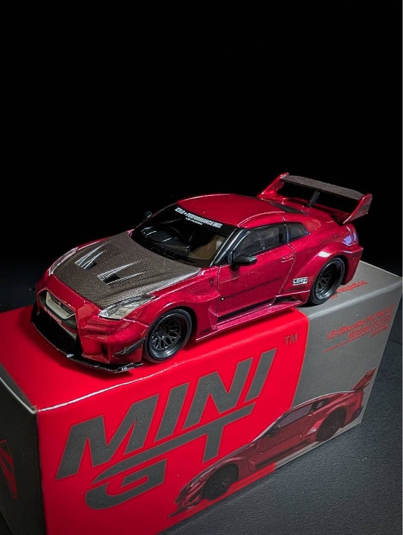 MINIGT 1/64ミニカー LB- Silhoueue WORKS GT