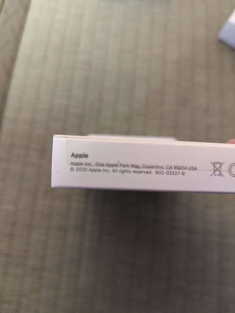 スマホアクセサリー apple airtag 4 pack