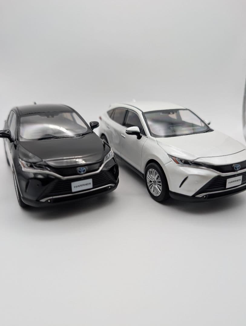 【非売品】80系HARRIER カラーサンプル ミニカー２台