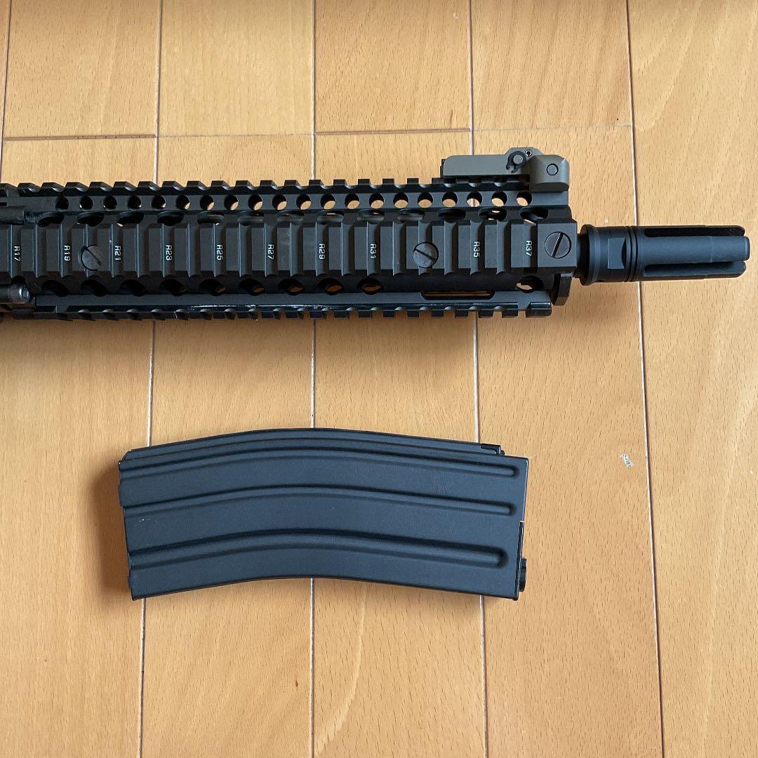 東京マルイ 次世代電動ガン MK18 MOD.1 バッテリー&充電器 グリップ等