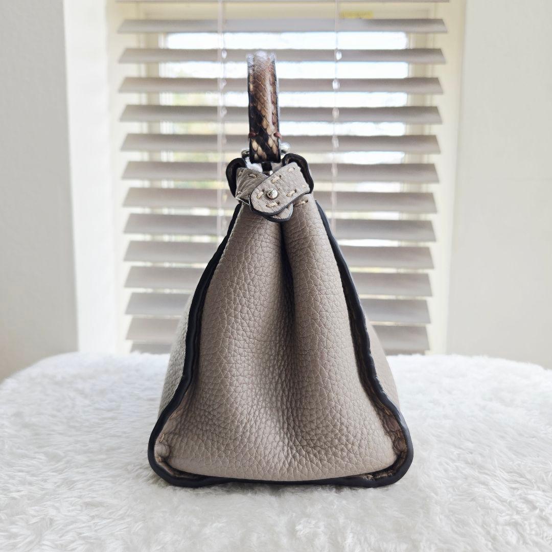 ⭐FENDI⭐ フェンディ ピーカブー ミニ ダブグレー ハンドバッグ