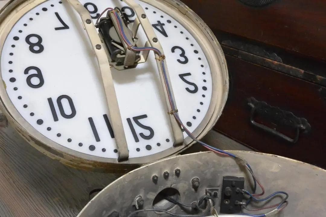 国鉄 駅 ホーム 両面 鉄道時計 引取り６千円引き