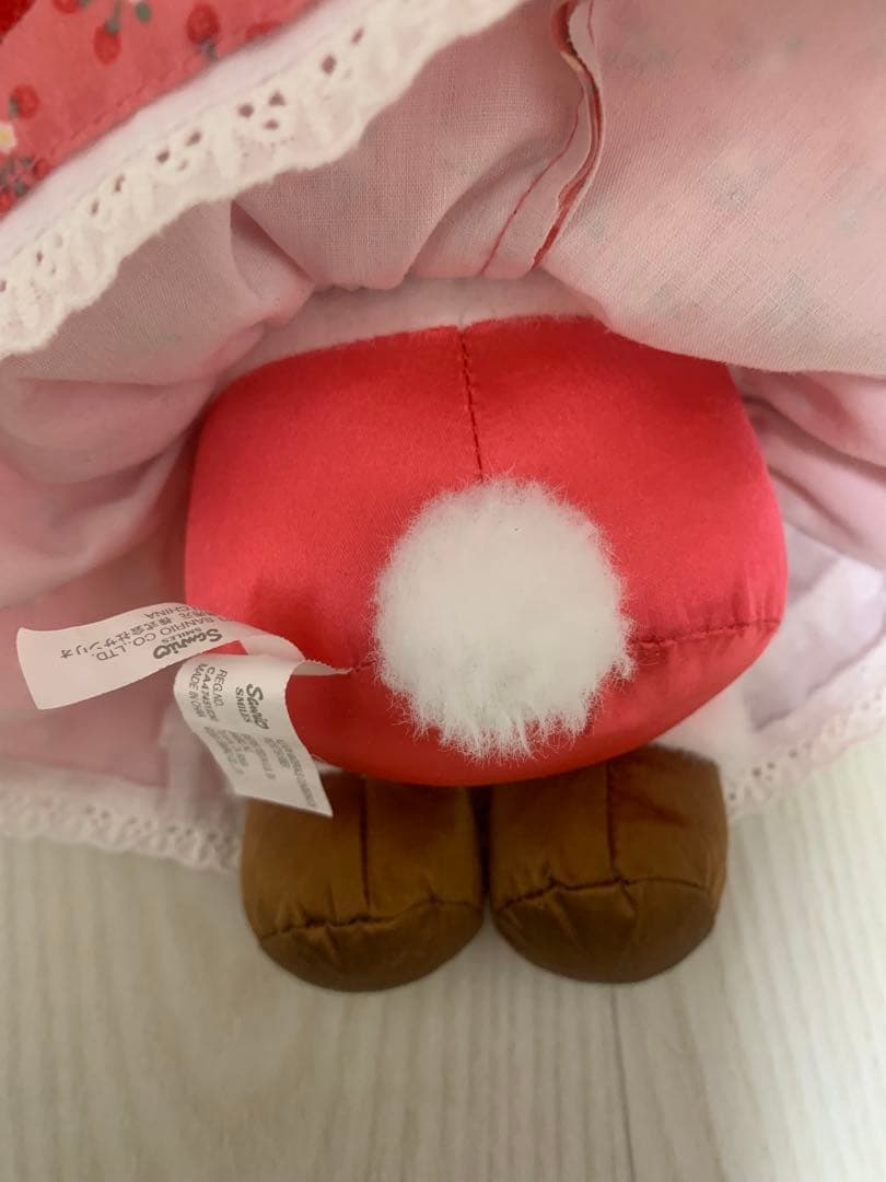 2023年　バースデードール　赤メロ　ぬいぐるみ