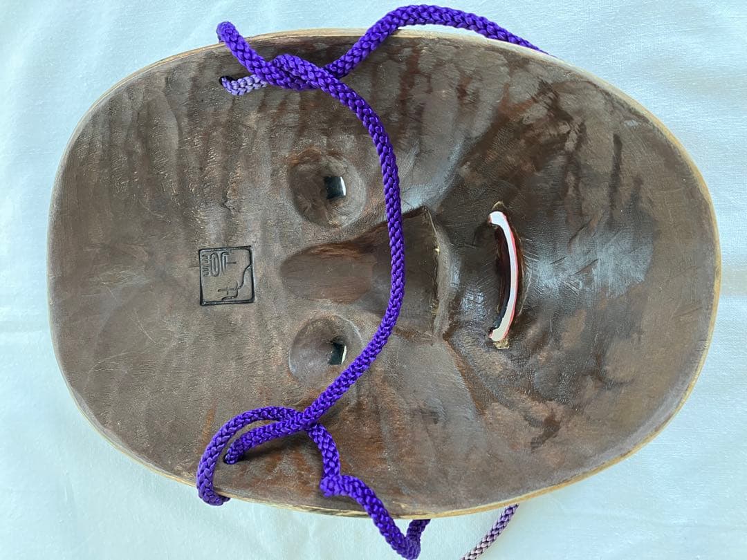 能面 微笑みの木製小面