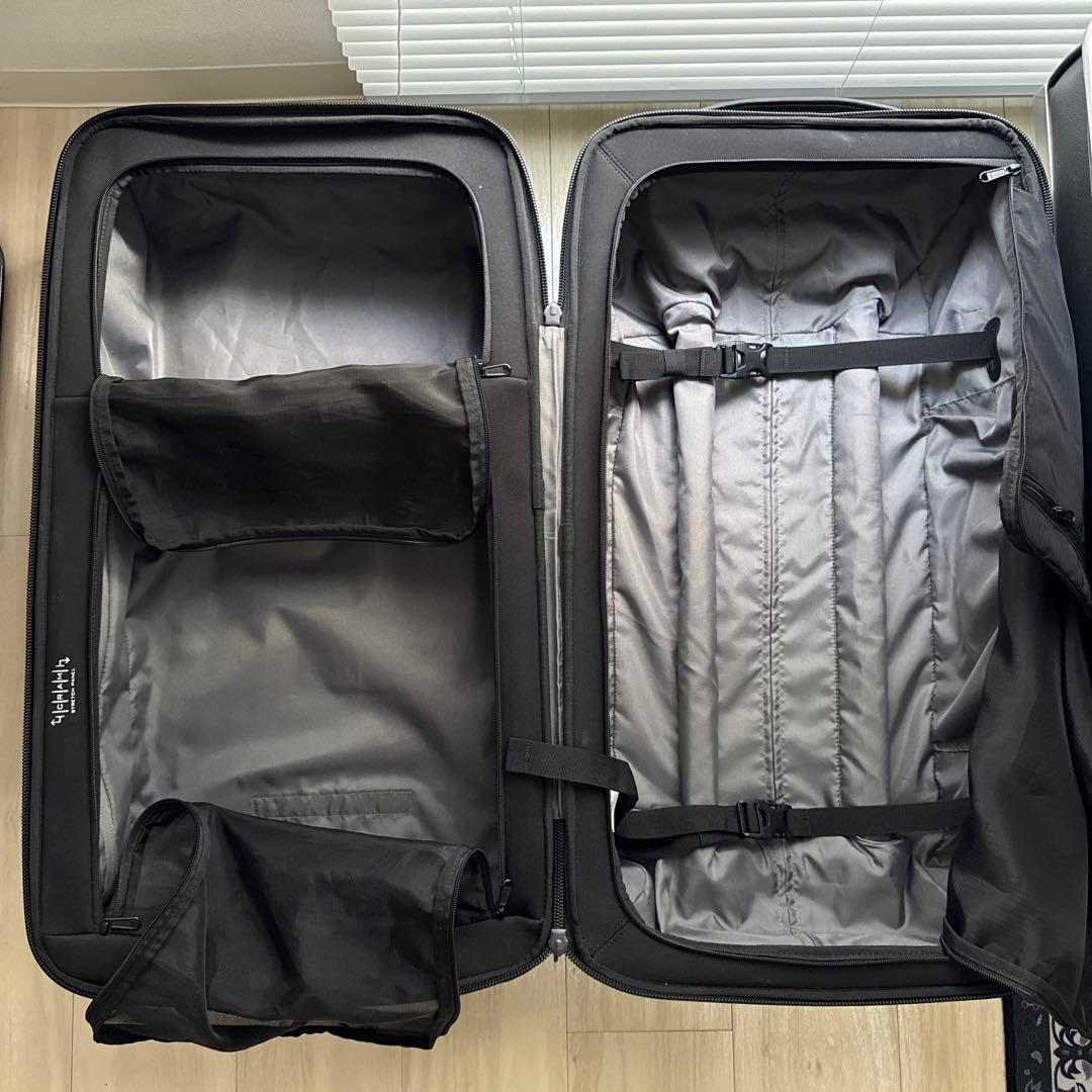 Burton 4ウィール ダブル デック 86L トラベルバッグ 黒 - メルカリ