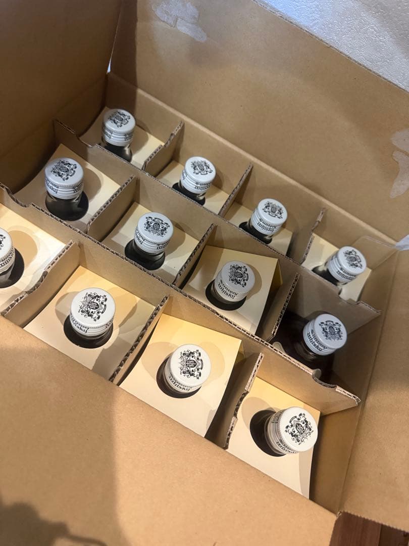 ウイスキー 12本セットサントリー限定白角 限定 サントリー白角 瓶 700ml 12本 新品未開封