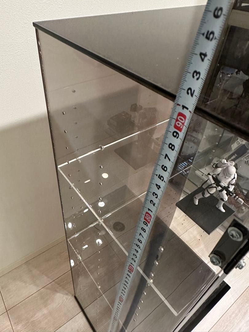 フィギュア　コレクション　ケース　棚