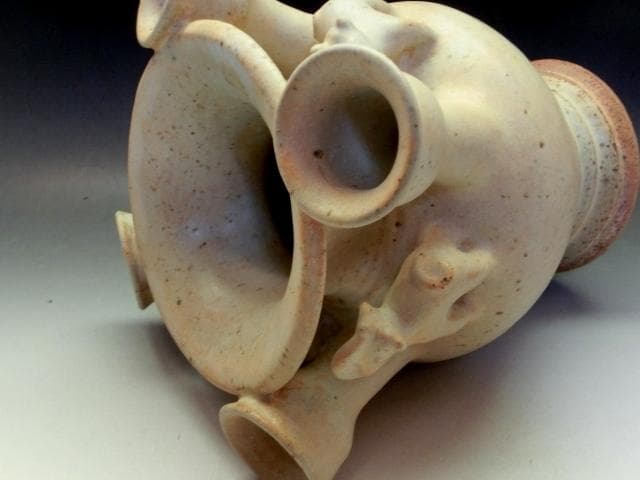 壷○唐物白釉珍獣多口瓶 古い花器 花生け 壺 古玩 中国 古美術 時代物