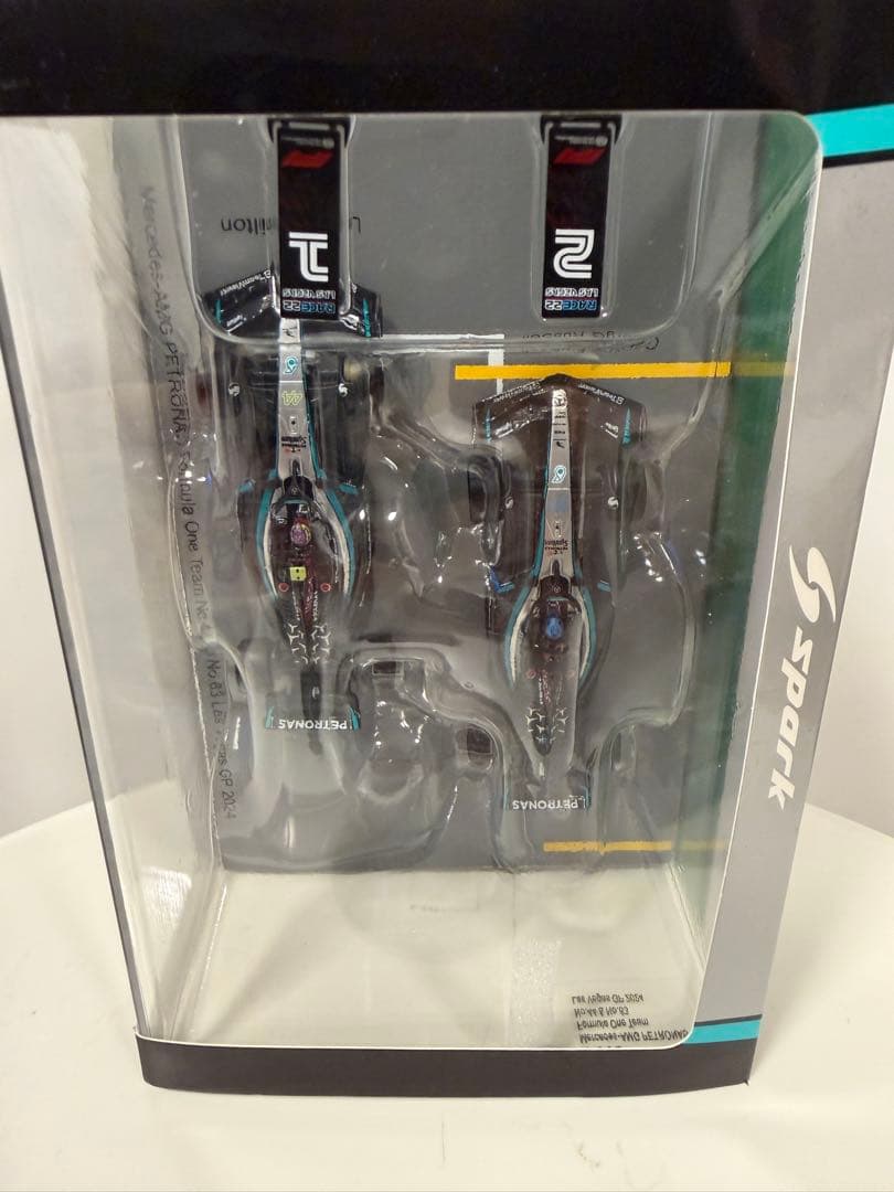 1/64 Spark メルセデスAMG F1 2台セット ポディウム