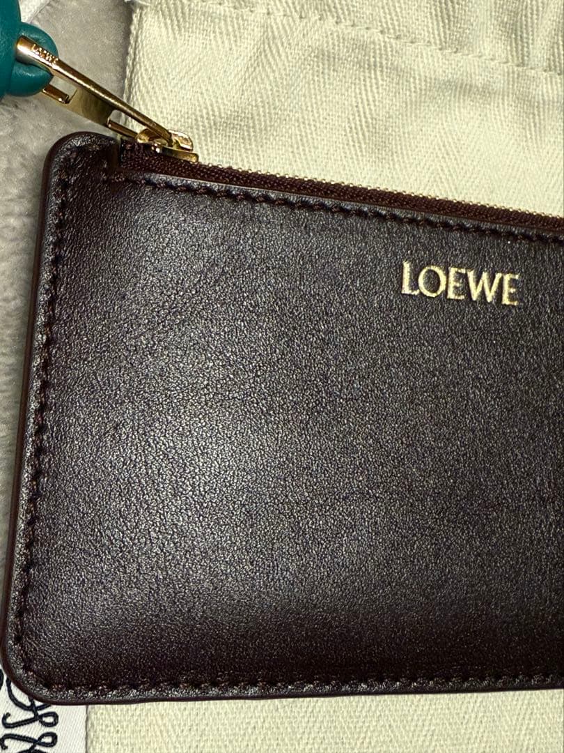 美品 LOEWE ノット  カードホルダー フラグメントケース ボルドー