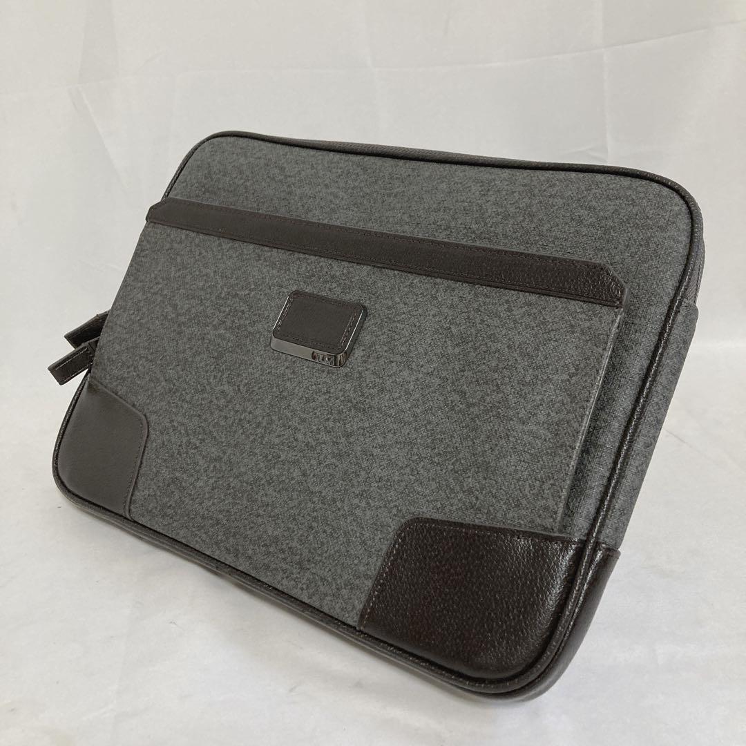 TUMI トゥミ ドキュメントケース クラッチバッグ PCケースPVC レザー