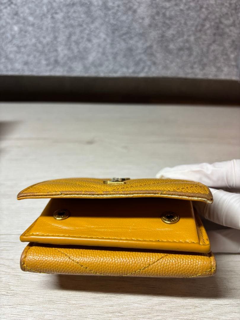 SAINT LAURENT イエロー三つ折り財布