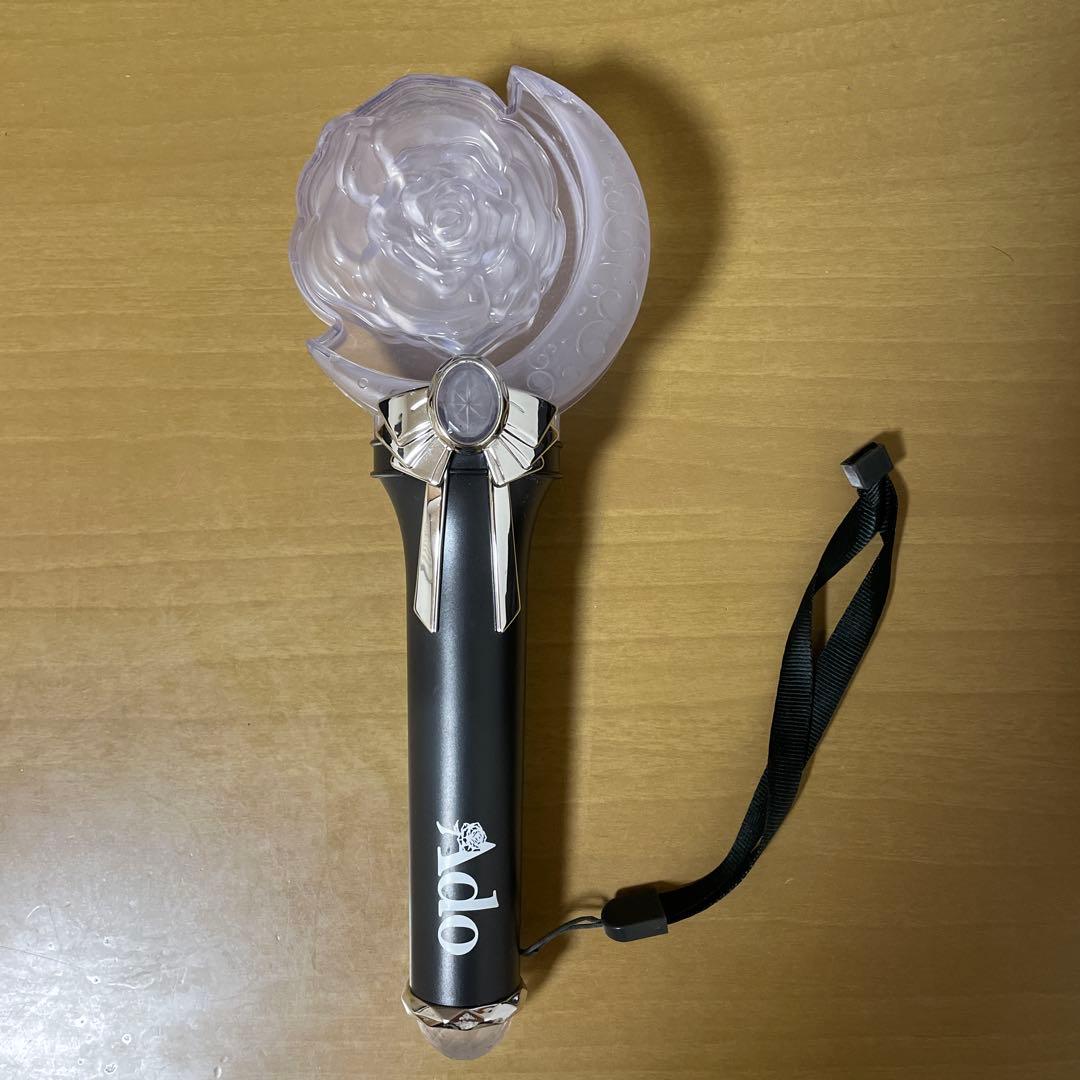 Ado JAPAN TOUR 2024 ペンライト - メルカリ