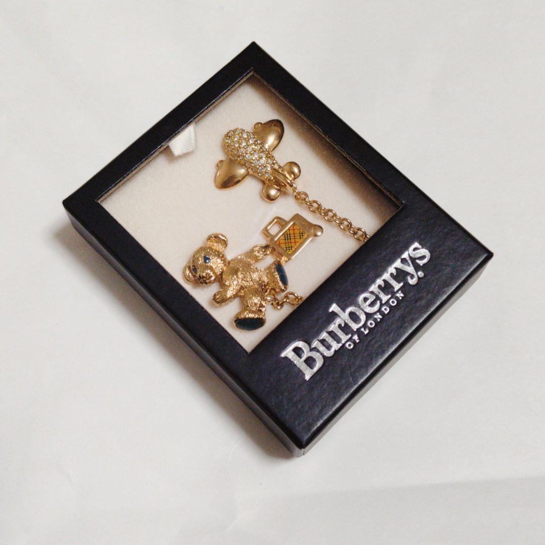 希少 BURBERRYS ブローチ ピンバッチ JAL 限定 機内販売 未使用