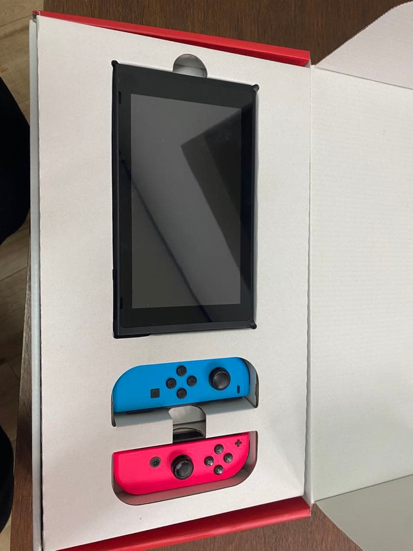 Nintendo Switch 本体 + Joy-Con+プロコントローラー