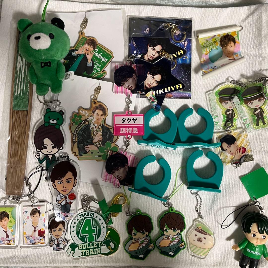 超特急 タクヤ グッズ まとめ売り 200点以上 - メルカリ