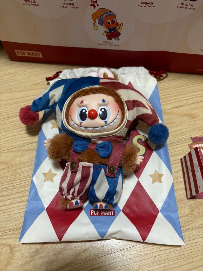 シルビア　POPMART why so seriousラブブ シークレッ