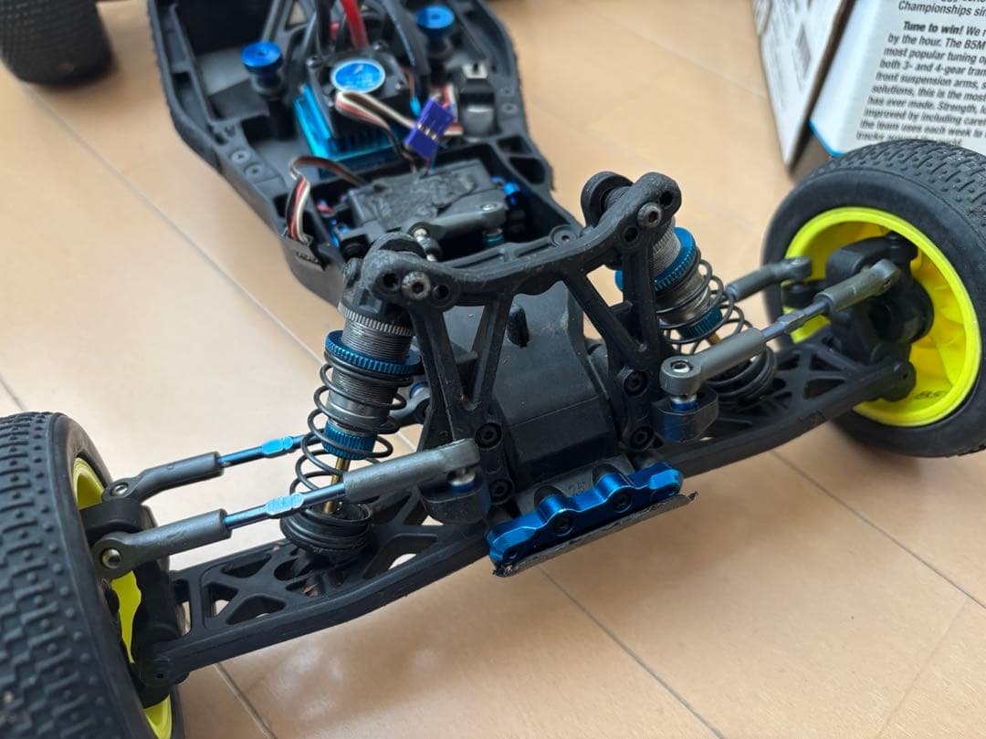 TEAM ASSOCIATED RC10 B5M TEAM KIT アソシ