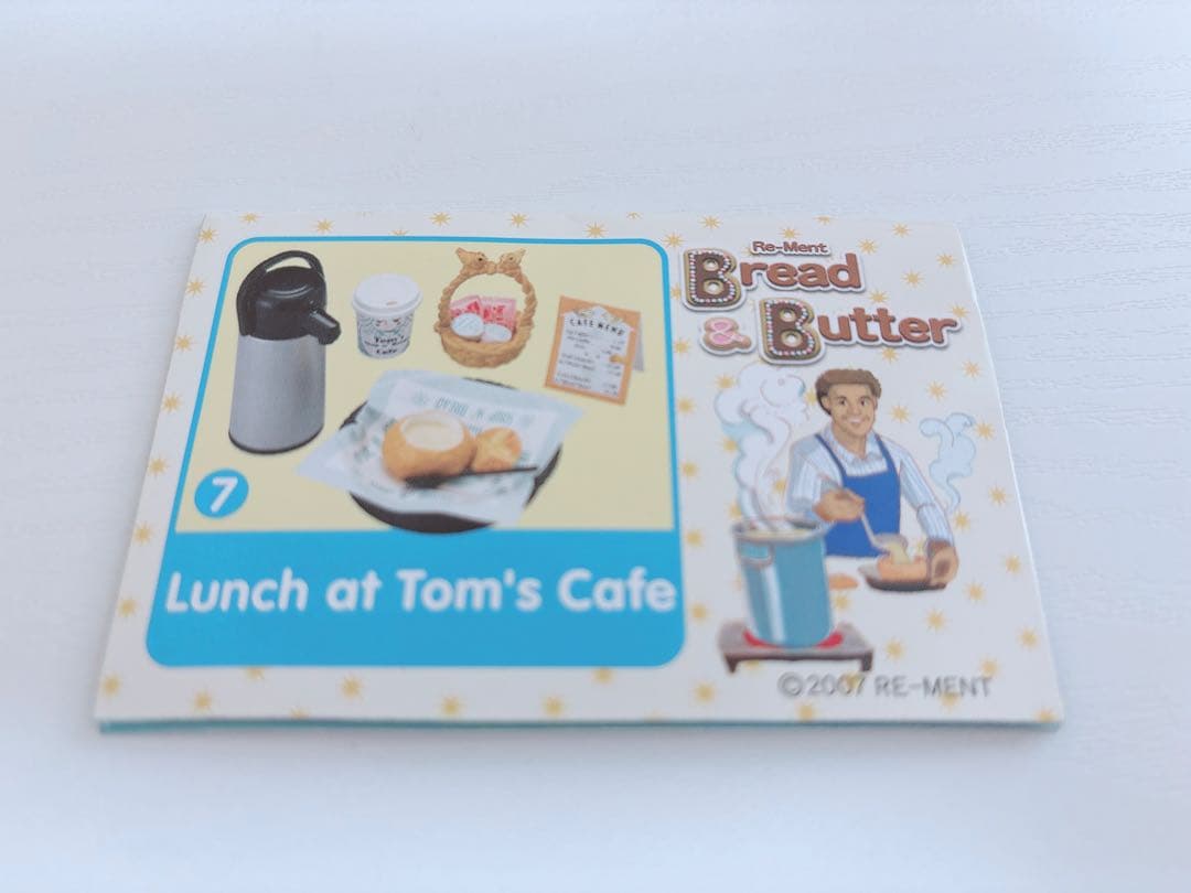 ヨネダコウ 囀る鳥は羽ばたかない アニメイト特典 スクエア缶バッジ