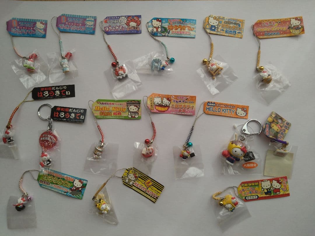 激レアご当地ハローキティ根付 まとめ売り No.1 156個