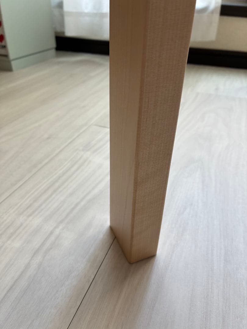 Artek 90B テーブル　ホワイトラミネート