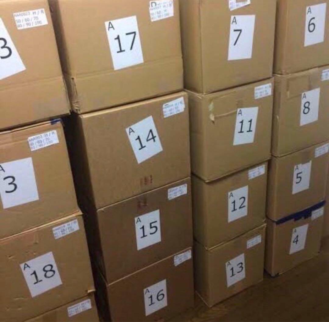 遊戯王 海外版のみ 大量まとめ売り ノーマル/字レア　約45000枚 引退品 遊戯王 海外版光物のみ 大量まとめ売り 約5000枚 引退品 遊戯王 海外版