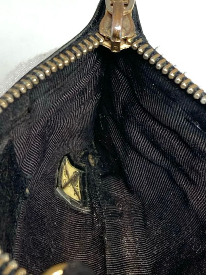 シャネル　チョコバー　レザー　キーリング付き　ケース　カードケース　訳あり