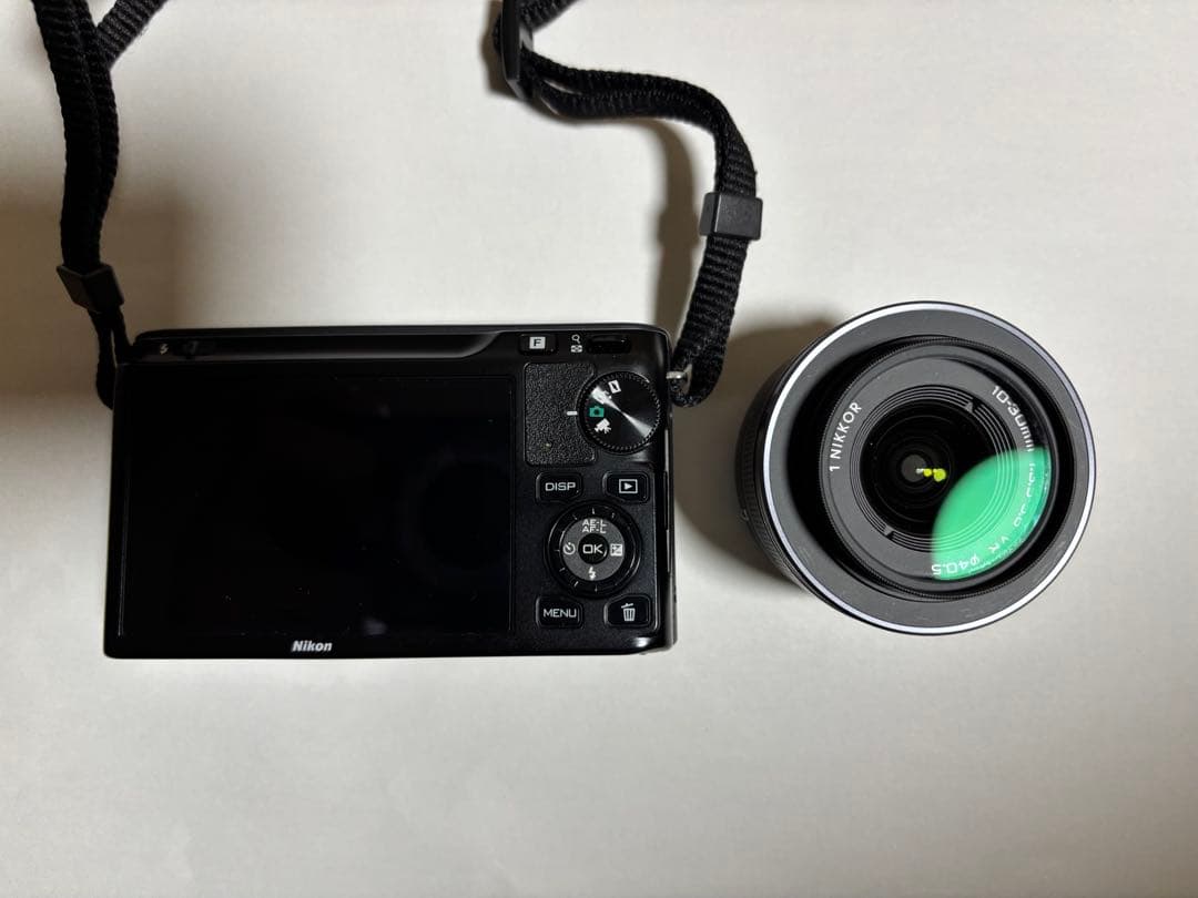 最終値下げ】Nikon 1 J1 ショット回数1,207回 状態確認ください - メルカリ
