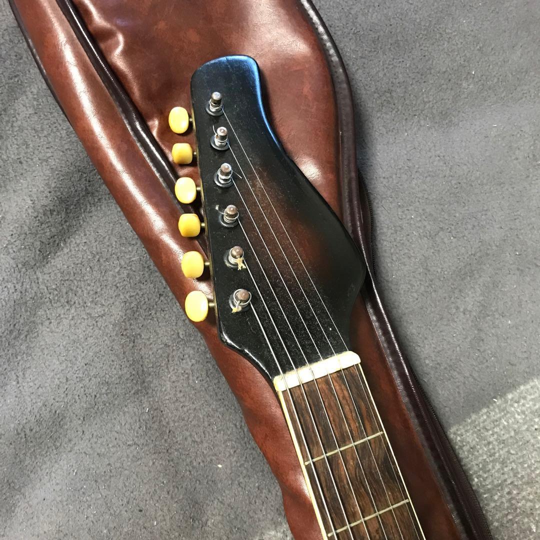 古いエレキギター　詳細不明