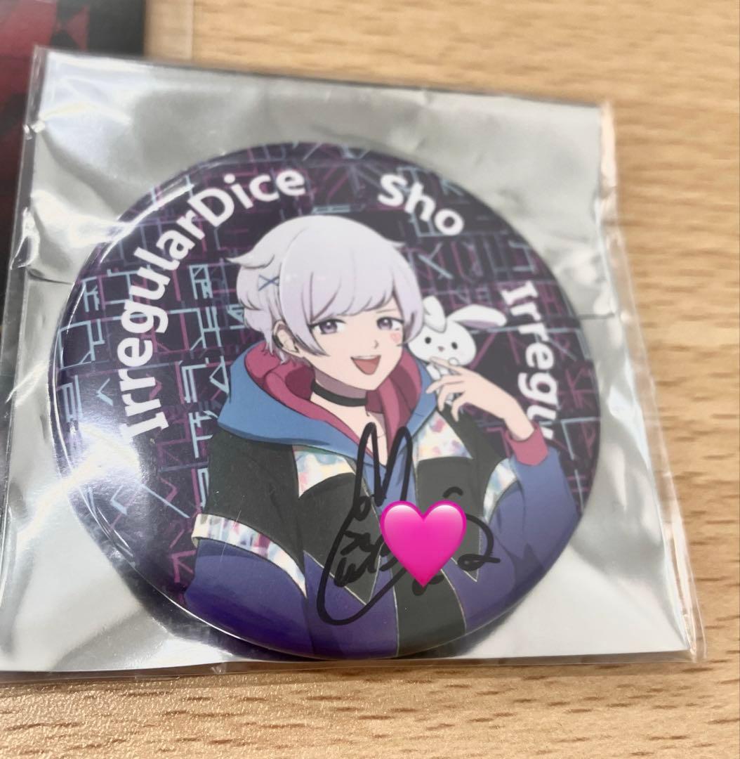 いれいす りうら 缶バッジ 直筆サイン 手描き