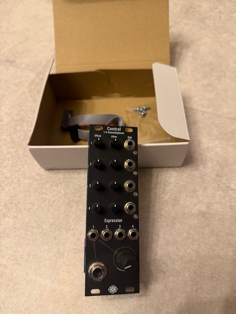 鍵盤楽器 sdkc instruments Control Sdkc Instruments Helical【新品箱無し特価】 サダキチ・インストゥル