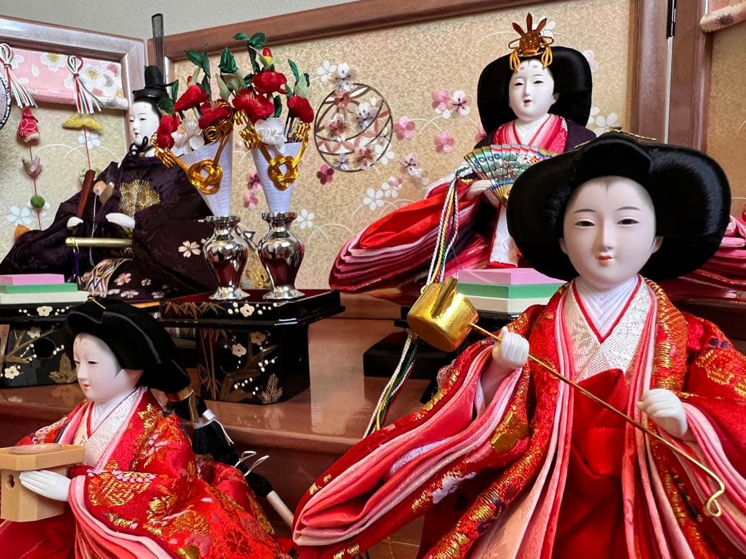 雛人形セット 伝統的なひな祭り