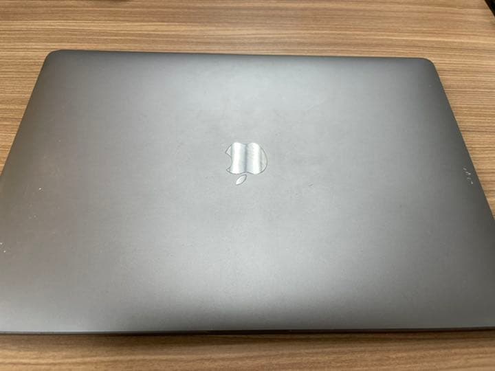 値段交渉可：送料込】 【値下げしました！】MacBook Pro 2016 15インチ