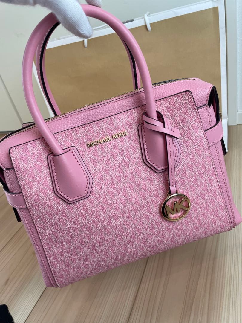 MICHAEL KORS レディース　ボディー　バッグ　財布　セット　ピンク