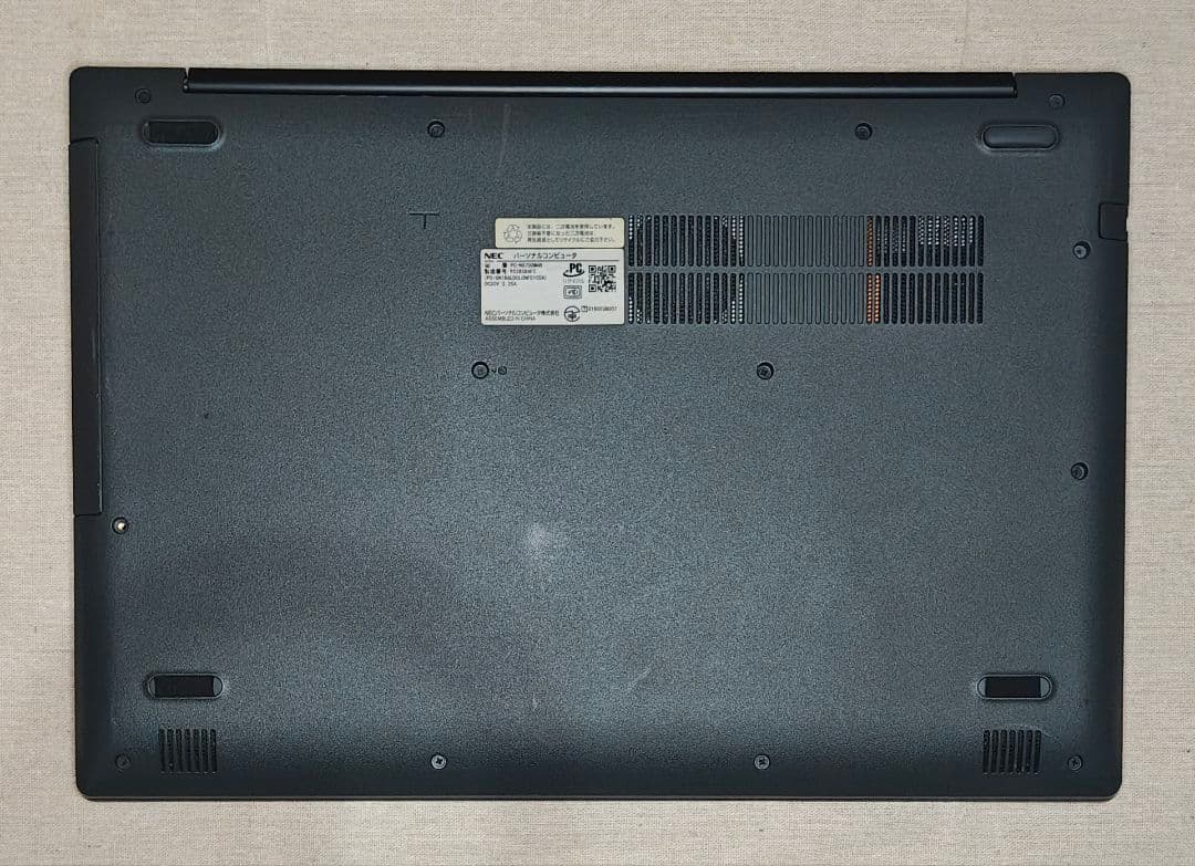 F-84/i7-8550U/大容量SSD256+HDD1TB/8GB/DVD