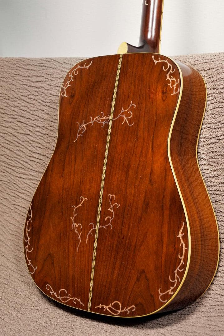 ☆YAMAHA FGシリーズの奏でる華やかな場面で演出を高める【彫刻装飾