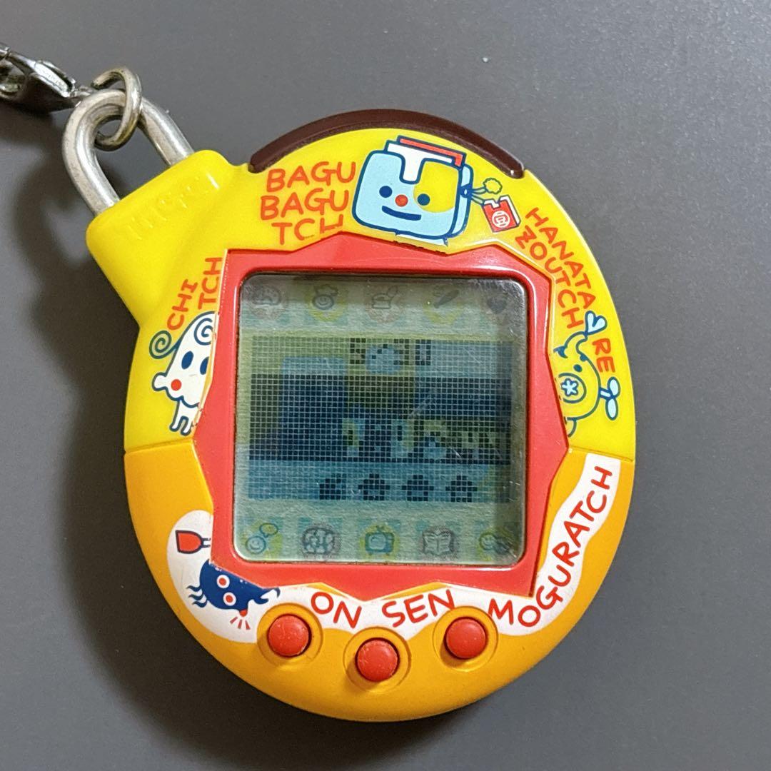 【ジャンク】　ふぁみりーイロイロたまごっちプラス　ふぁみたま