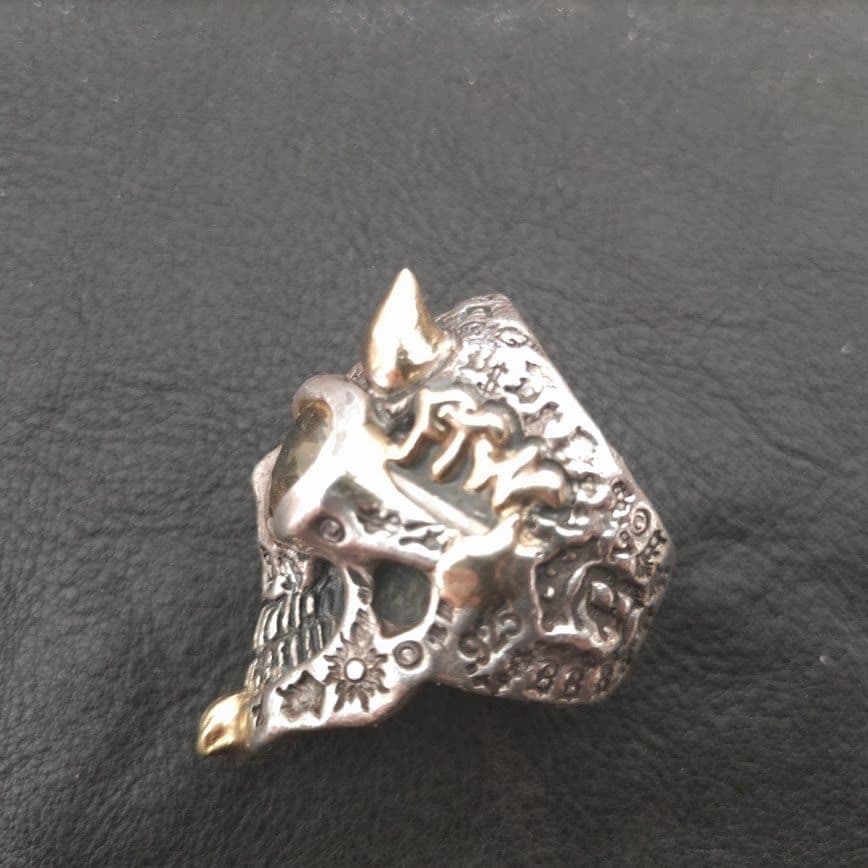 Bill Wall Leather 18Kパーツ多用 マスタースカルリング