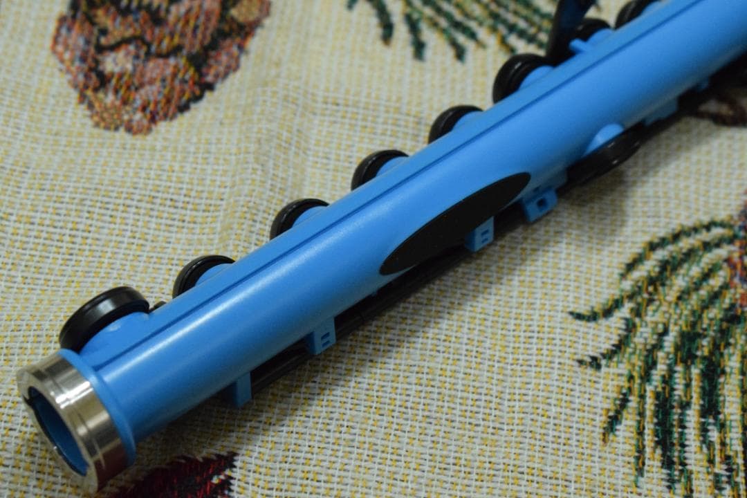 プラスチックフルート nuvo Student Flute 青